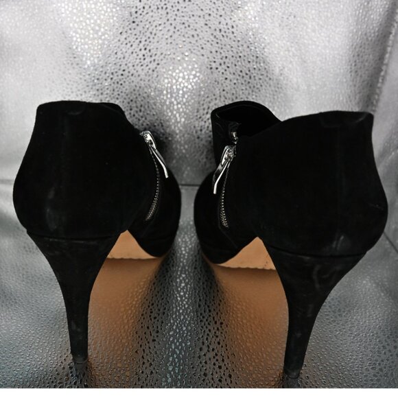 Vince Camuto Elvin Platform Bootie - Picture 3 of 3